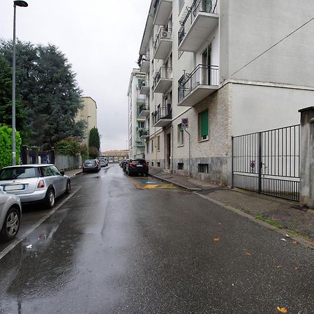 Alesa Apartament Vercelli Buitenkant foto