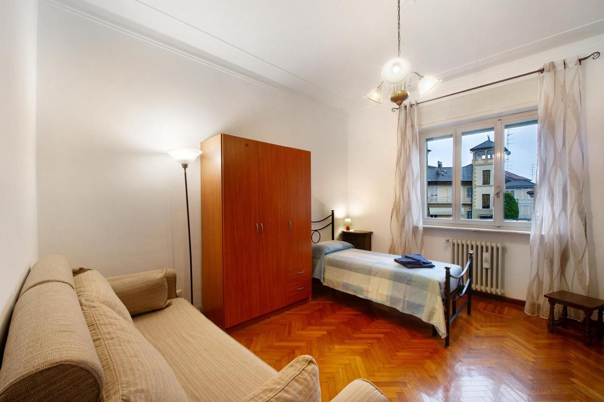 Alesa Apartament Vercelli Buitenkant foto
